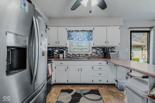 5206 E Homestead Drive, Columbus, IN 47201