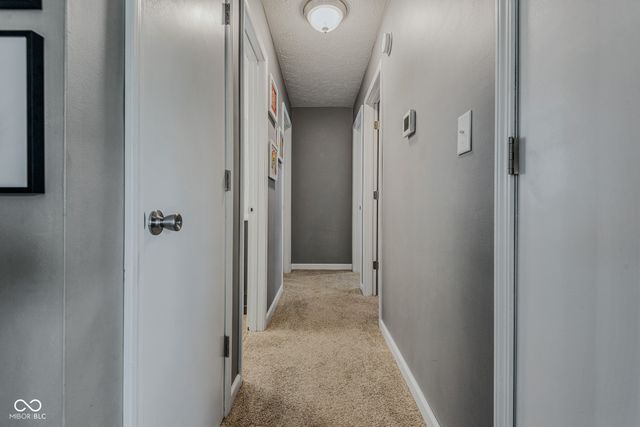 5206 E Homestead Drive, Columbus, IN 47201