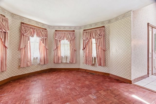 67 Blackstone, Blackstone, MA 01504