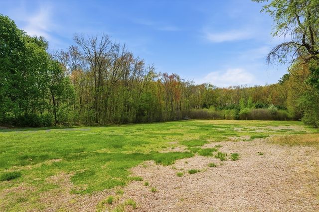67 Blackstone, Blackstone, MA 01504