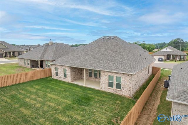 15908 NW Big Ben Drive, Harvest, AL 35749