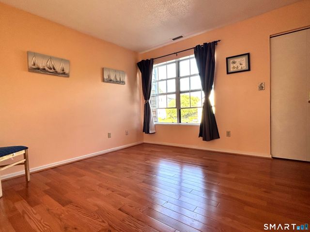1425 Quinnipiac Avenue 203, New Haven, CT 06513