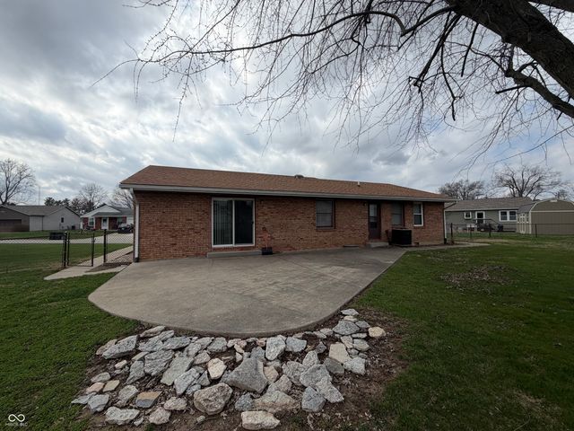 338 Bob White Boulevard, Batesville, IN 47006