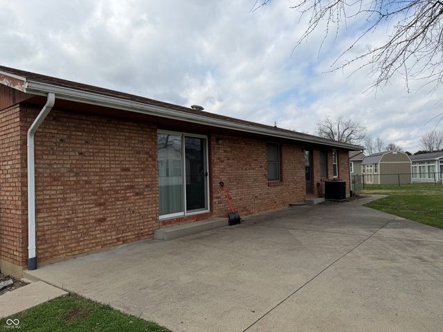 338 Bob White Boulevard, Batesville, IN 47006
