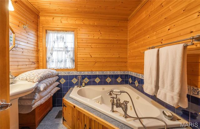 6246 W Highway 32, Salem, MO 65560