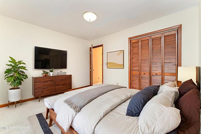 140 Rollingwood Drive, Dunn, NC 28334