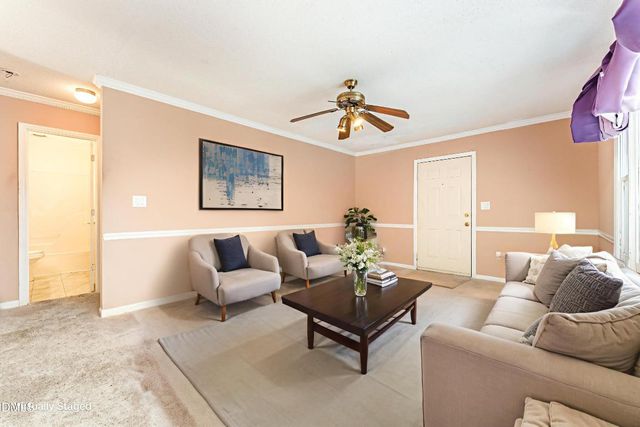 140 Rollingwood Drive, Dunn, NC 28334