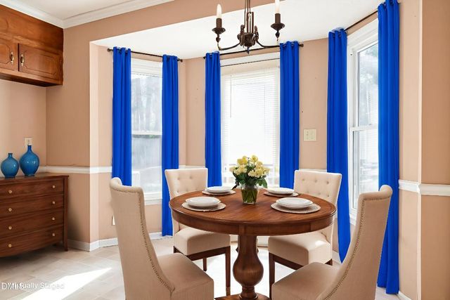 140 Rollingwood Drive, Dunn, NC 28334