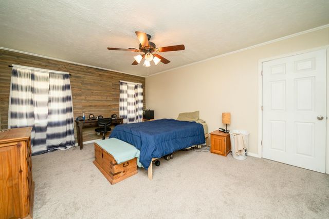 1810 W Main St., Henderson, TX 75652