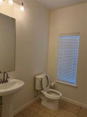 20615 Silver Tea Avenue, Hockley, TX 77447