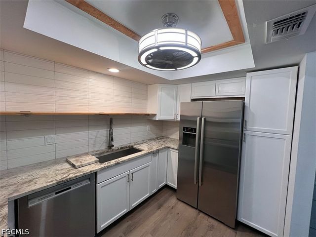 3906 SE 11th PL 606, Cape Coral, FL 33904