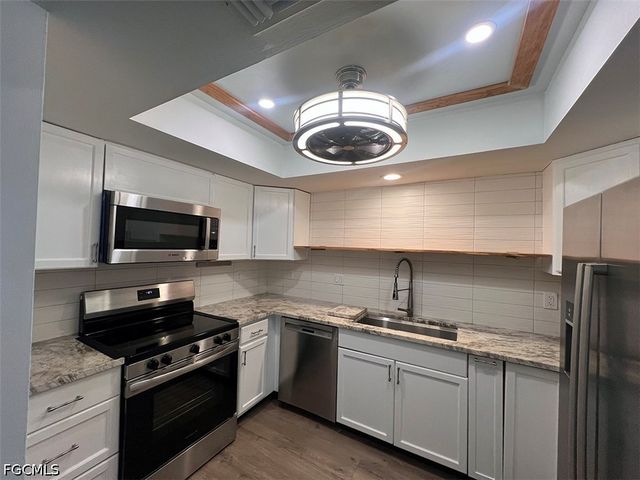 3906 SE 11th PL 606, Cape Coral, FL 33904