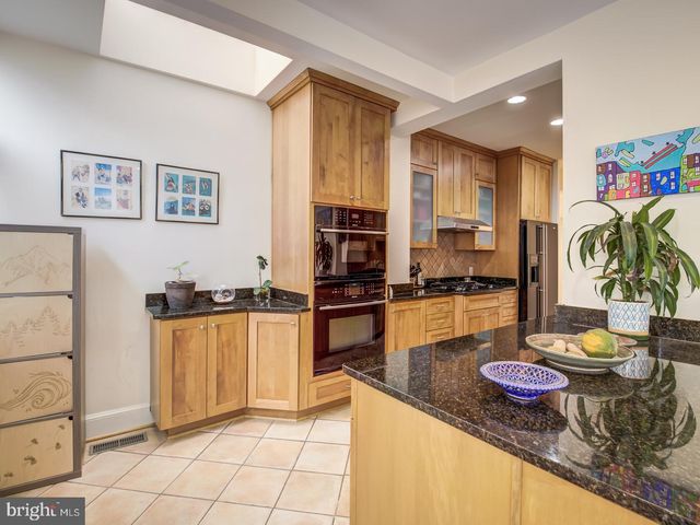 3629 ORDWAY ST NW, Washington, DC 20016