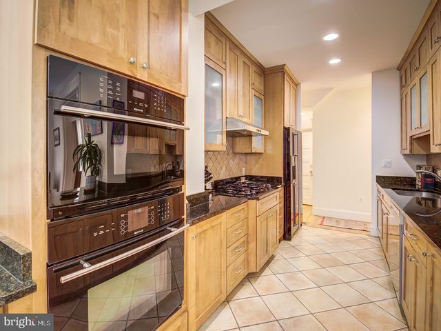 3629 ORDWAY ST NW, Washington, DC 20016