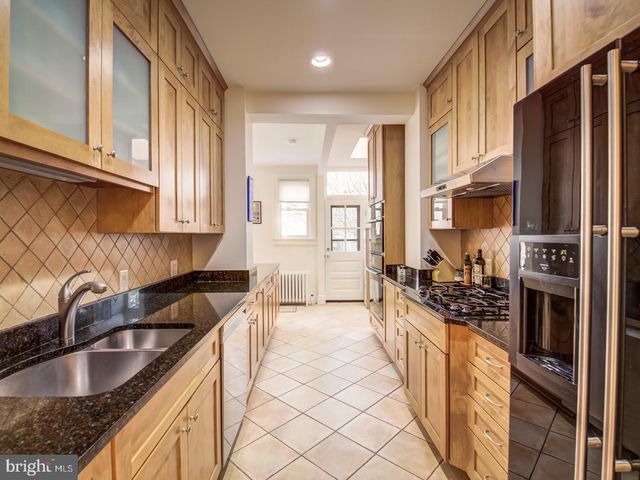 3629 ORDWAY ST NW, Washington, DC 20016