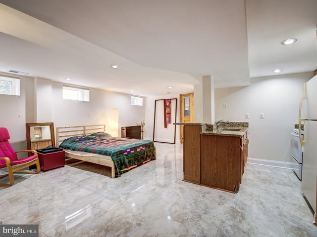 3629 ORDWAY ST NW, Washington, DC 20016