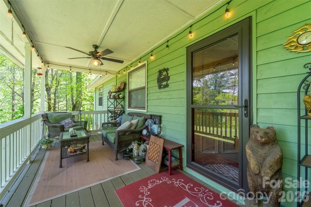 1364 Atoah Road, Robbinsville, NC 28771