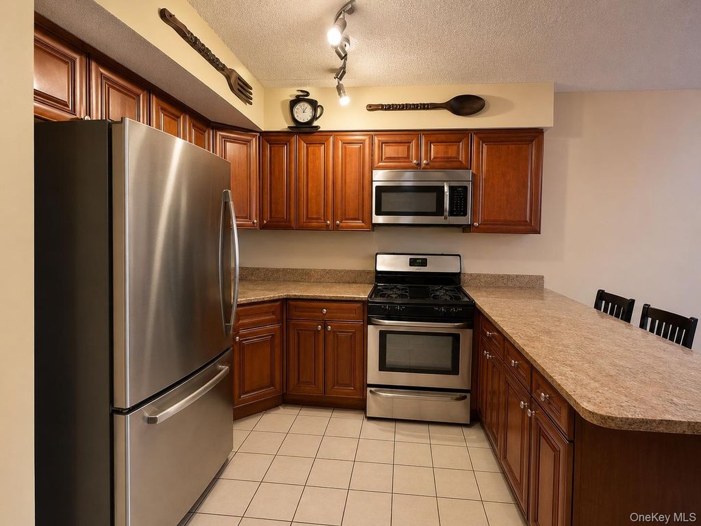 54-09 108th Street 1C, Corona, NY 11368 — exterior