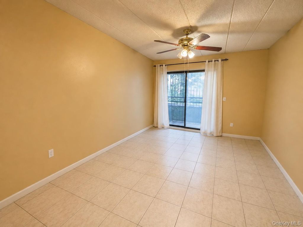 54-09 108th Street 1C, Corona, NY 11368 — photo 2