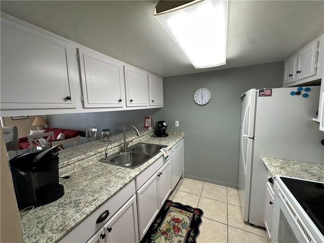 835 18th Street 310, Vero Beach, FL 32960