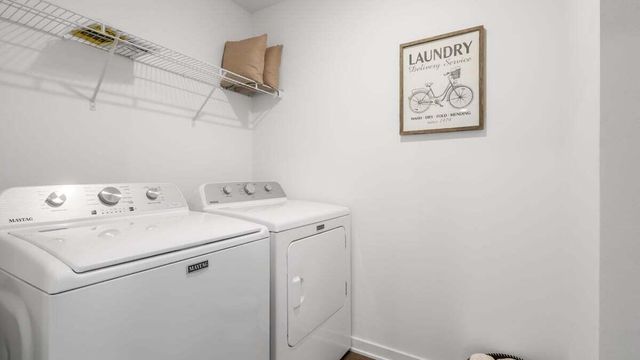 7734 W 107th Place, Crown Point, IN 46307