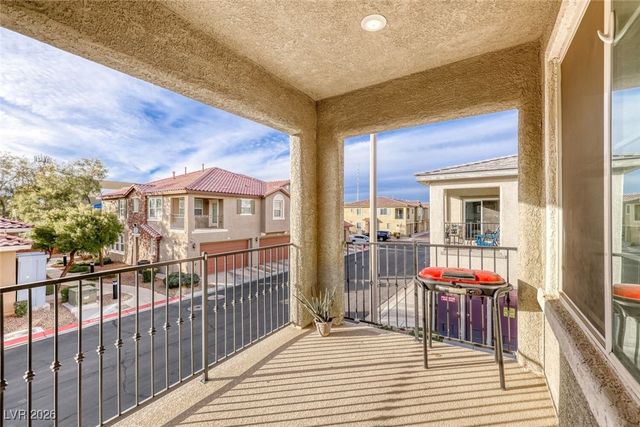 8486 Insignia Avenue 103, Las Vegas, NV 89178