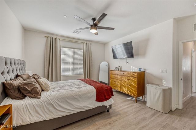 8486 Insignia Avenue 103, Las Vegas, NV 89178