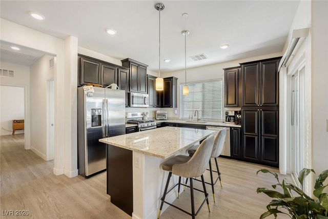 8486 Insignia Avenue 103, Las Vegas, NV 89178