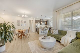 8486 Insignia Avenue 103, Las Vegas, NV 89178