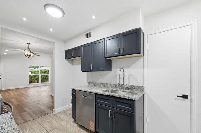 11410 Park Central Place C, Dallas, TX 75230