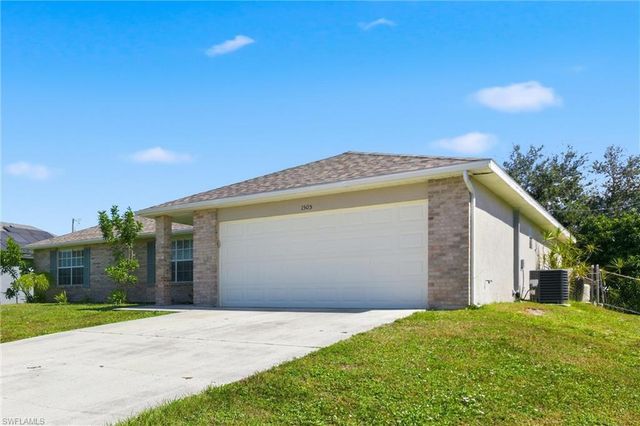 1505 NE 6th PL, Cape Coral, FL 33909