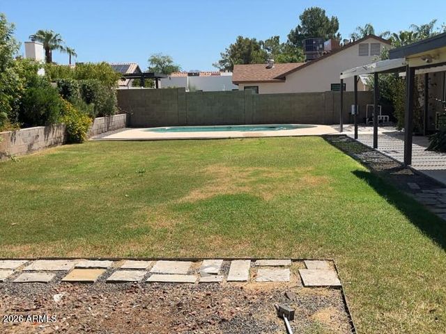 6110 E BLANCHE Drive, Scottsdale, AZ 85254