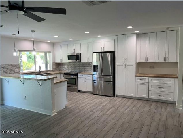 6110 E BLANCHE Drive, Scottsdale, AZ 85254