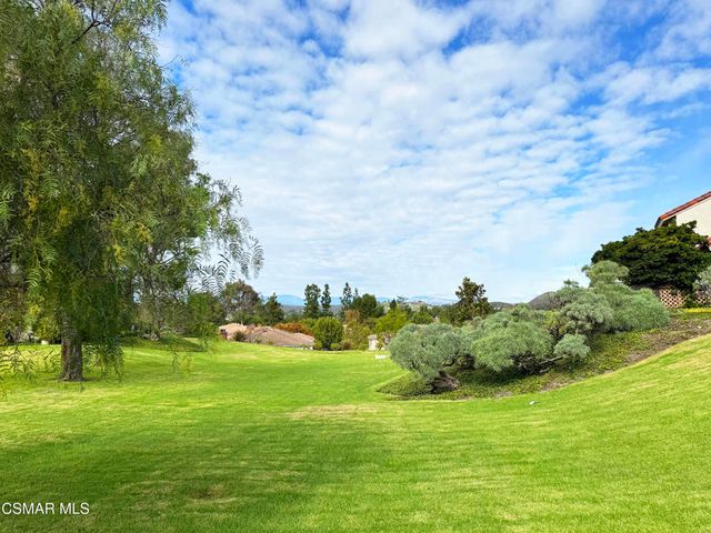 607 Valley Oak Lane, Newbury Park, CA 91320