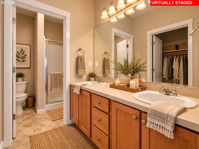 103 Ne CANVASBACK Way 203, Hillsboro, OR 97006