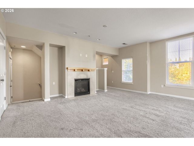 103 Ne CANVASBACK Way 203, Hillsboro, OR 97006