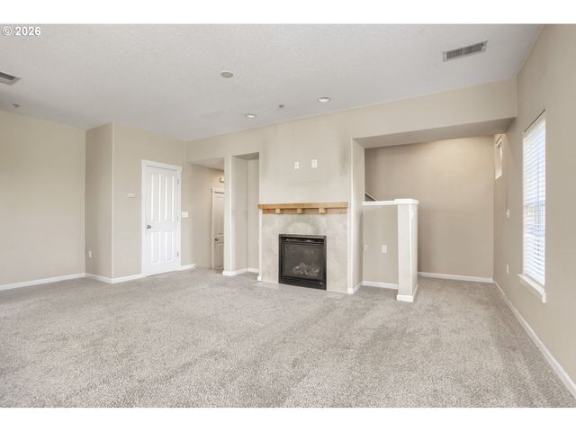103 Ne CANVASBACK Way 203, Hillsboro, OR 97006