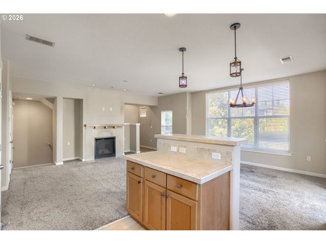 103 Ne CANVASBACK Way 203, Hillsboro, OR 97006