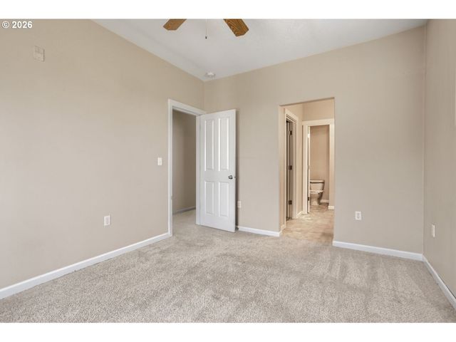 103 Ne CANVASBACK Way 203, Hillsboro, OR 97006