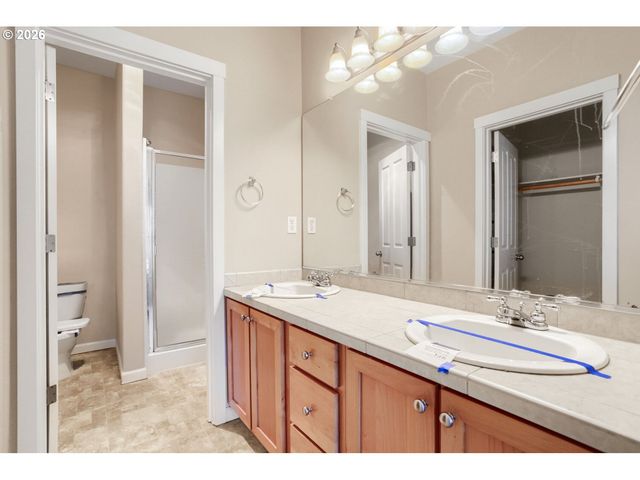103 Ne CANVASBACK Way 203, Hillsboro, OR 97006
