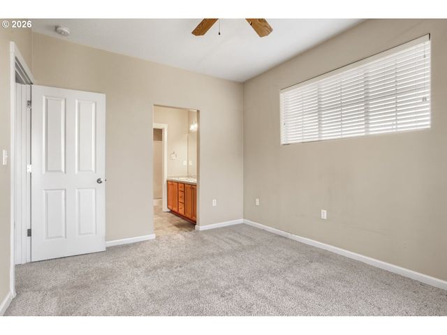 103 Ne CANVASBACK Way 203, Hillsboro, OR 97006
