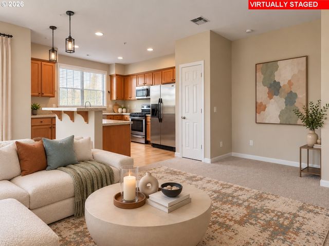 103 Ne CANVASBACK Way 203, Hillsboro, OR 97006