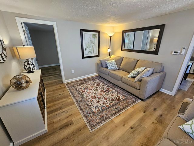 7 Brown Street, Franklin, OH 45005