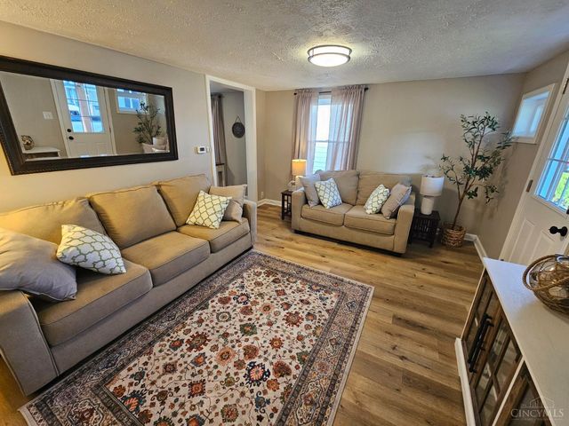7 Brown Street, Franklin, OH 45005