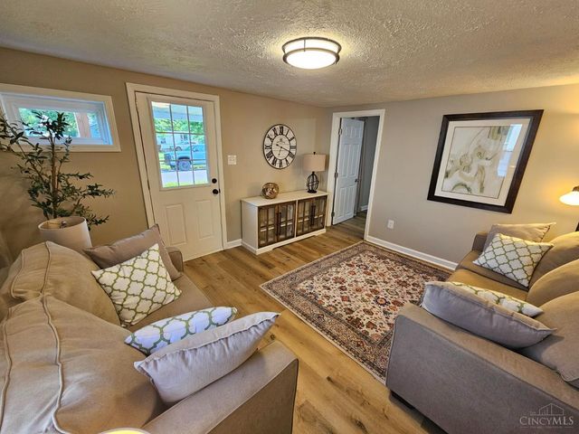 7 Brown Street, Franklin, OH 45005