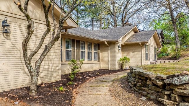 2810 Breckenridge Drive, Little Rock, AR 72227