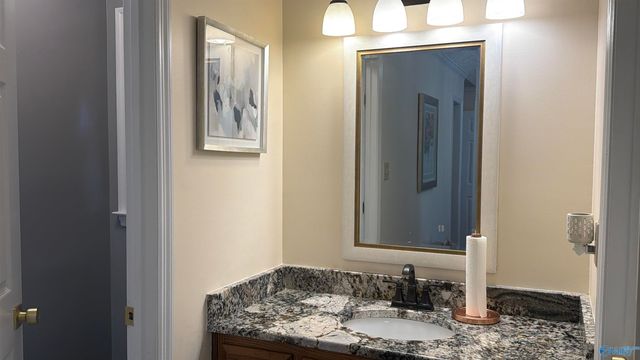 2302 Shelburne Avenue SW, Decatur, AL 35603