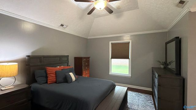 2302 Shelburne Avenue SW, Decatur, AL 35603