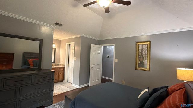 2302 Shelburne Avenue SW, Decatur, AL 35603