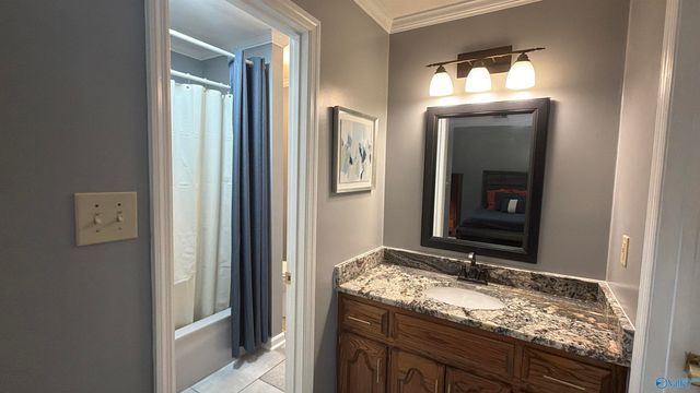 2302 Shelburne Avenue SW, Decatur, AL 35603